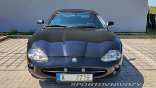 Jaguar XK8  1998