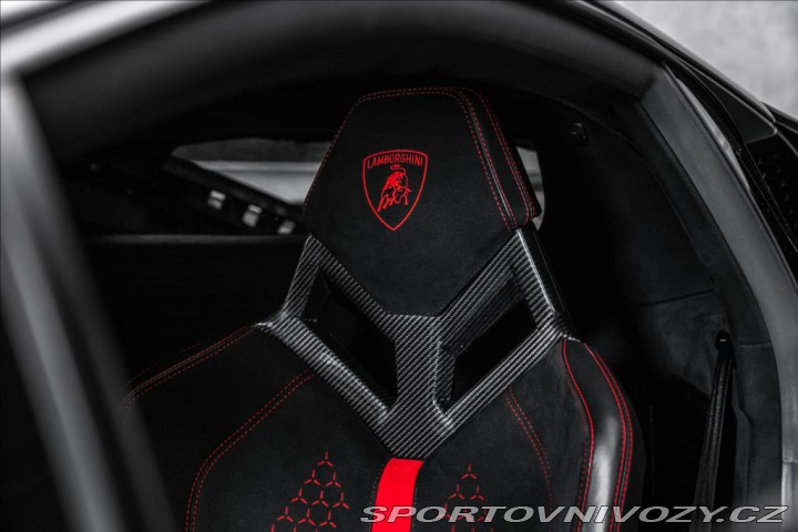 Lamborghini Huracán V10 PERFORMANTE, lift, ke 2019