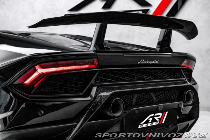 Lamborghini Huracán V10 PERFORMANTE, lift, ke 2019