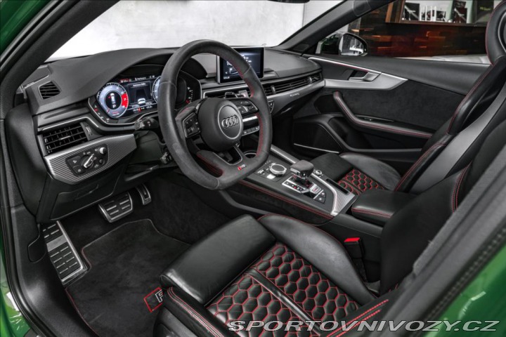Audi RS4 RS4 TFSI quattro tiptron 2018