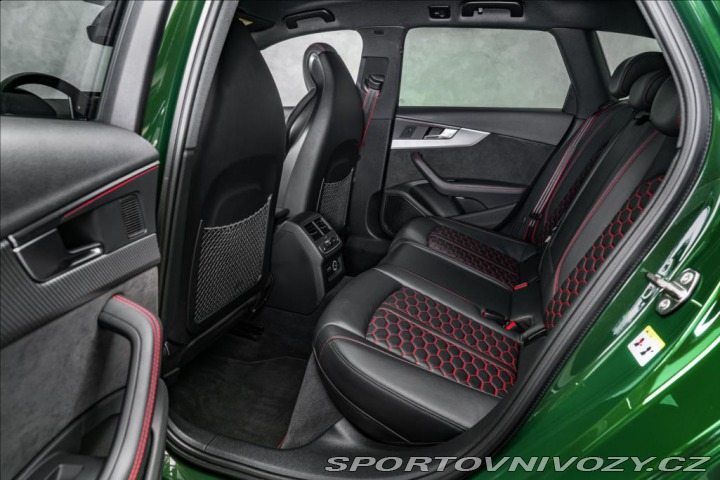 Audi RS4 RS4 TFSI quattro tiptron 2018