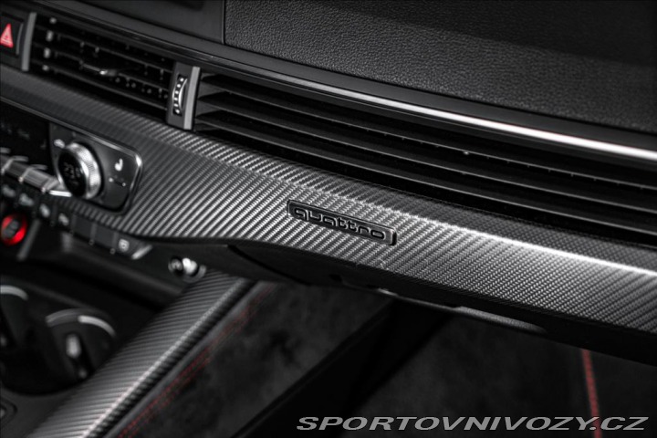 Audi RS4 RS4 TFSI quattro tiptron 2018