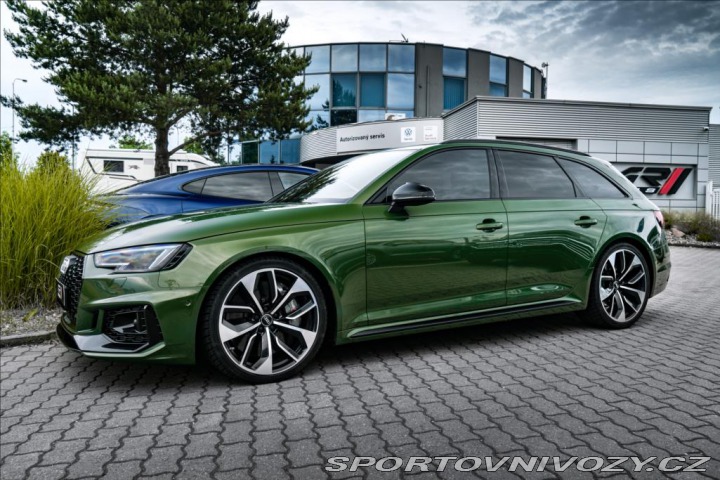 Audi RS4 RS4 TFSI quattro tiptron 2018