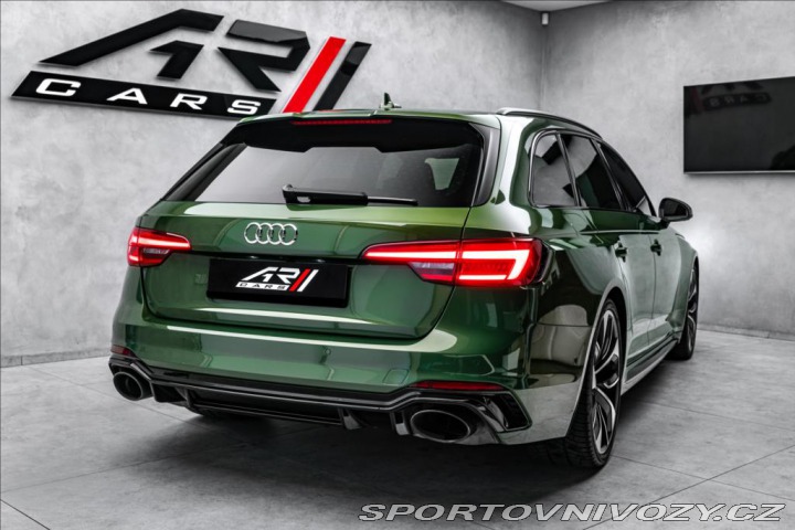 Audi RS4 RS4 TFSI quattro tiptron 2018