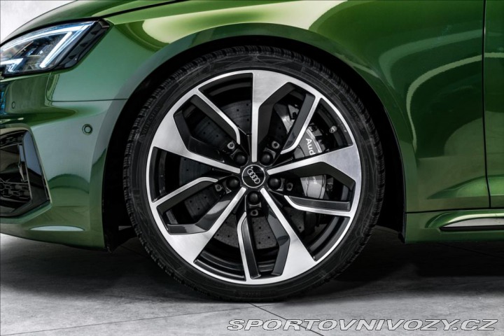 Audi RS4 RS4 TFSI quattro tiptron 2018