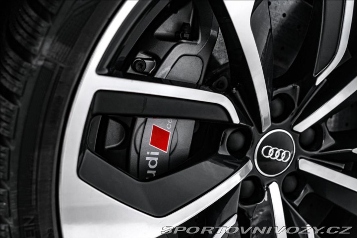 Audi RS4 RS4 TFSI quattro tiptron 2018
