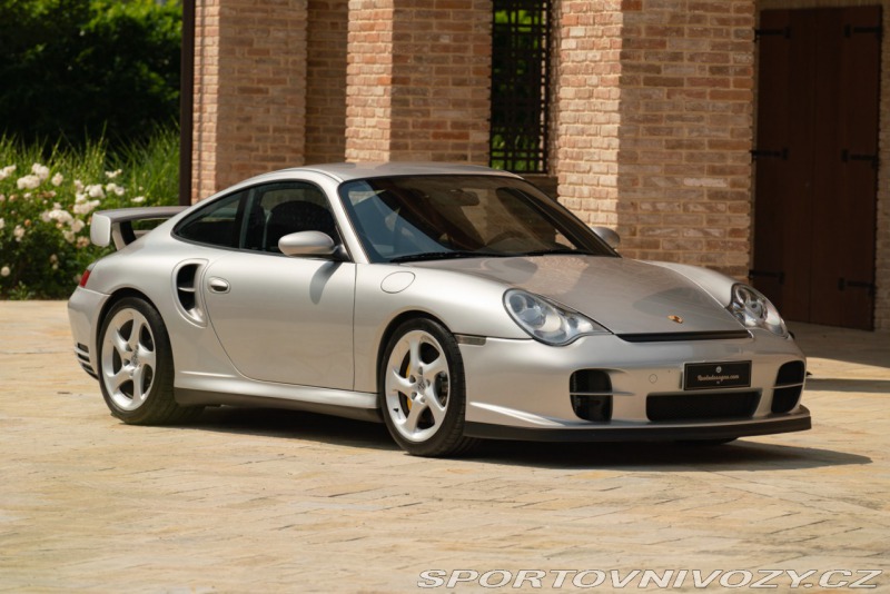 Porsche 911 (996) GT2