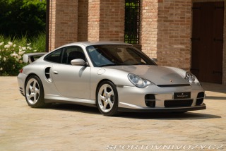Porsche 911 (996) GT2