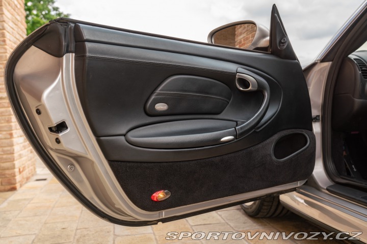 Porsche 911 (996) GT2 2001