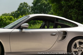 Porsche 911 (996) GT2 2001