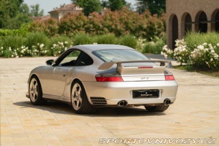 Porsche 911 (996) GT2 2001