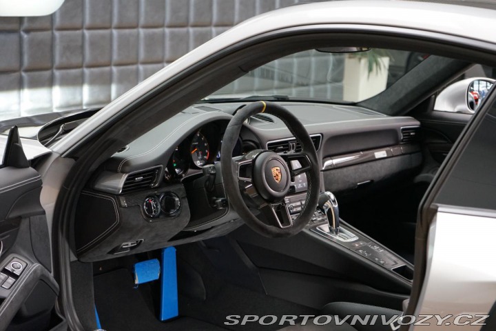 Porsche 911 GT3 RS Weissach PCCB Manu 2018