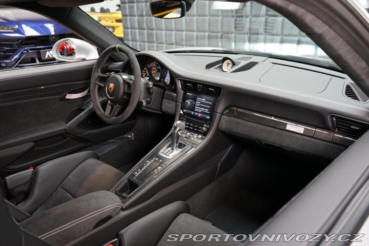 Porsche 911 GT3 RS Weissach PCCB Manu 2018