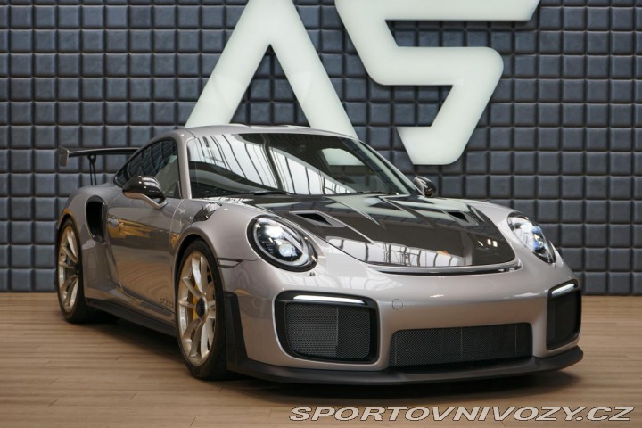 Porsche 911 GT2 RS PCCB PDLS+ Clubspo 2018