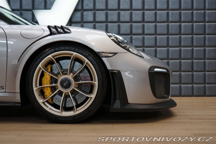 Porsche 911 GT2 RS PCCB PDLS+ Clubspo 2018