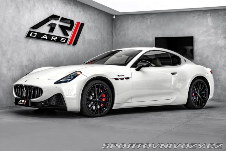 Maserati GranTurismo Modena V6 AWD, Matrix, he 2023