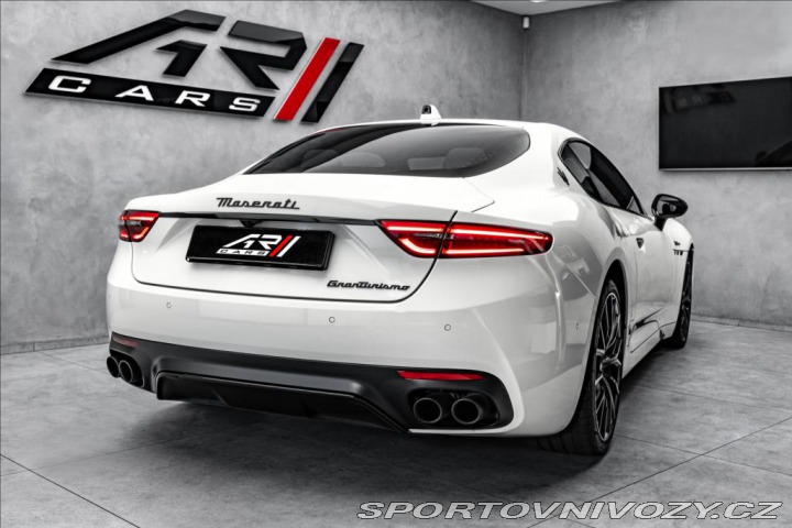 Maserati GranTurismo Modena V6 AWD, Matrix, he 2023