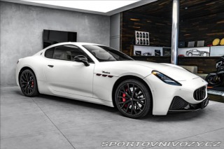 Maserati GranTurismo Modena V6 AWD, Matrix, he 2023