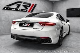 Maserati GranTurismo Modena V6 AWD, Matrix, he 2023