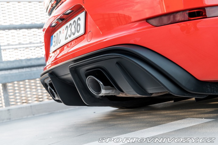 Porsche 718 GT4 2022
