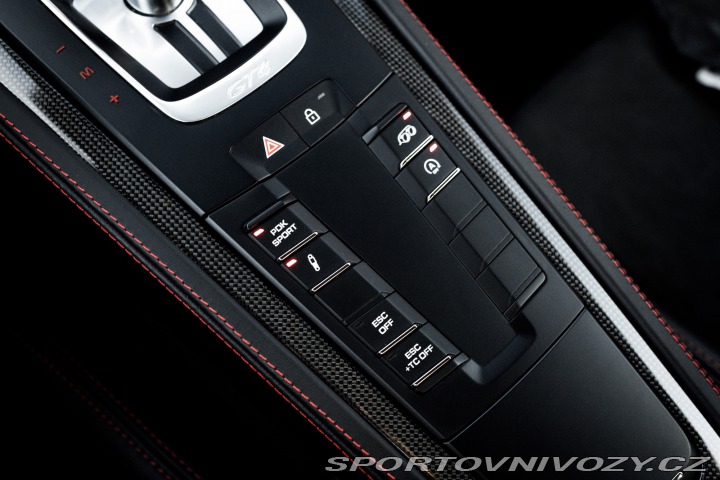 Porsche 718 GT4 2022