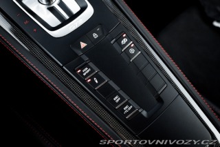 Porsche 718 GT4 2022