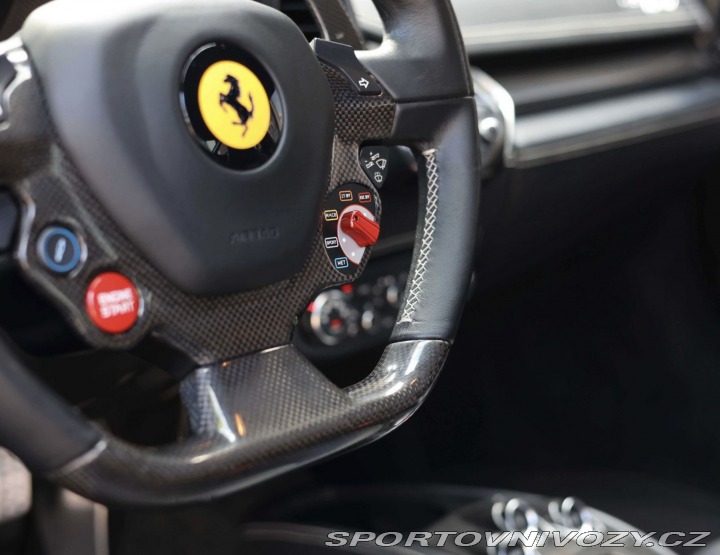 Ferrari 458 Italia, 419KW, AT, TOP! 2013