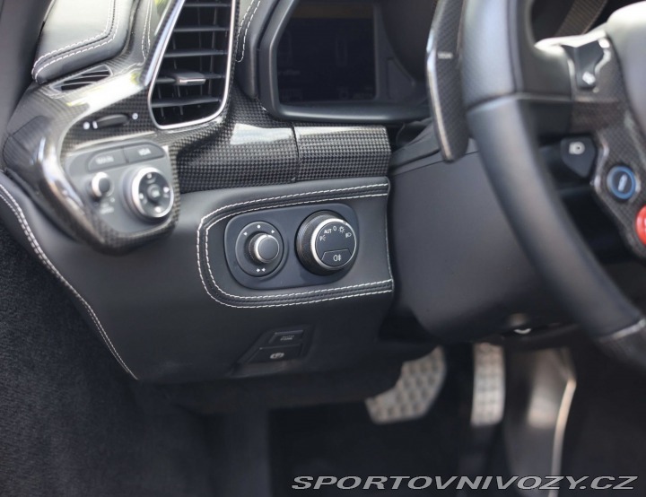 Ferrari 458 Italia, 419KW, AT, TOP! 2013