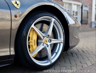 Ferrari 458 Italia, 419KW, AT, TOP! 2013