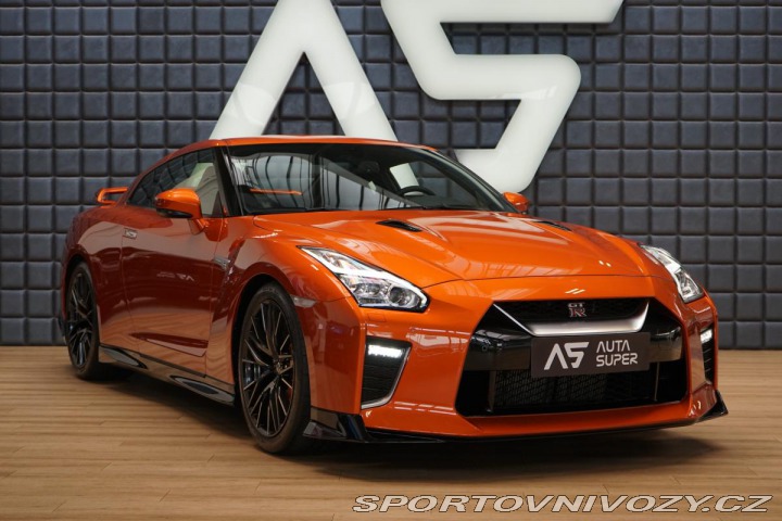 Nissan GT-R 419kW Recaro Bose CarPlay 2020