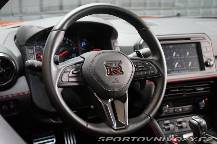 Nissan GT-R 419kW Recaro Bose CarPlay 2020