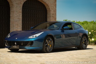 Ferrari GTC4Lusso T