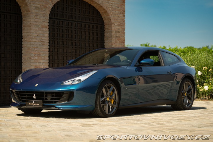 Ferrari GTC4Lusso T 2020