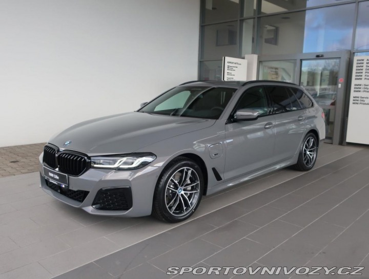 BMW 5 530e xDrive Touring M Spo 2022