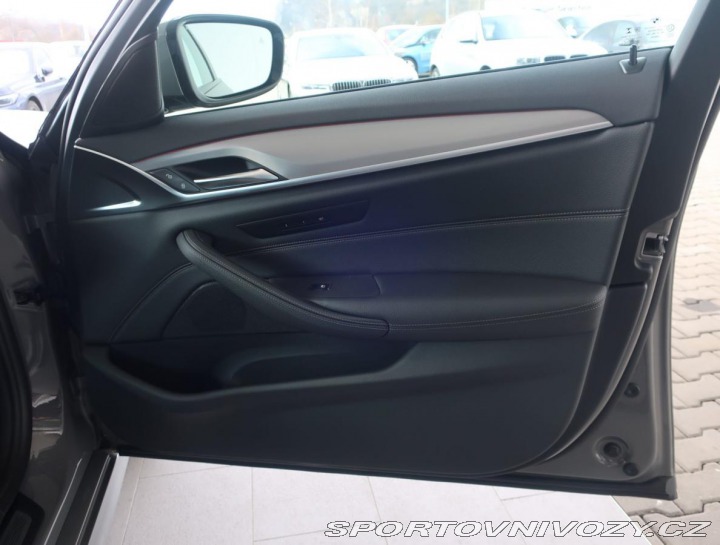 BMW 5 530e xDrive Touring M Spo 2022