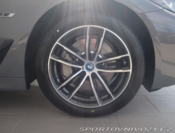 BMW 5 530e xDrive Touring M Spo 2022
