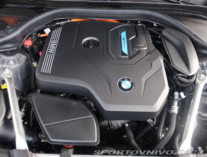 BMW 5 530e xDrive Touring M Spo 2022