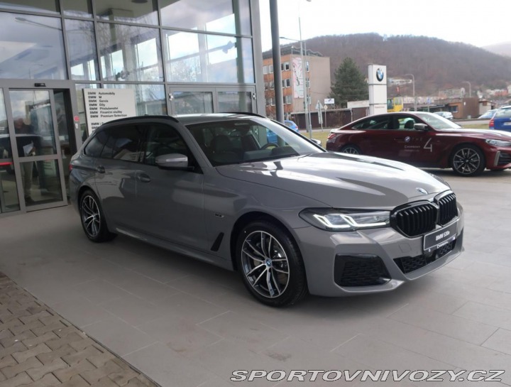 BMW 5 530e xDrive Touring M Spo 2022