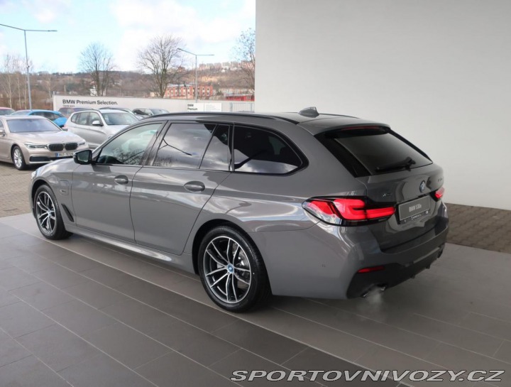 BMW 5 530e xDrive Touring M Spo 2022