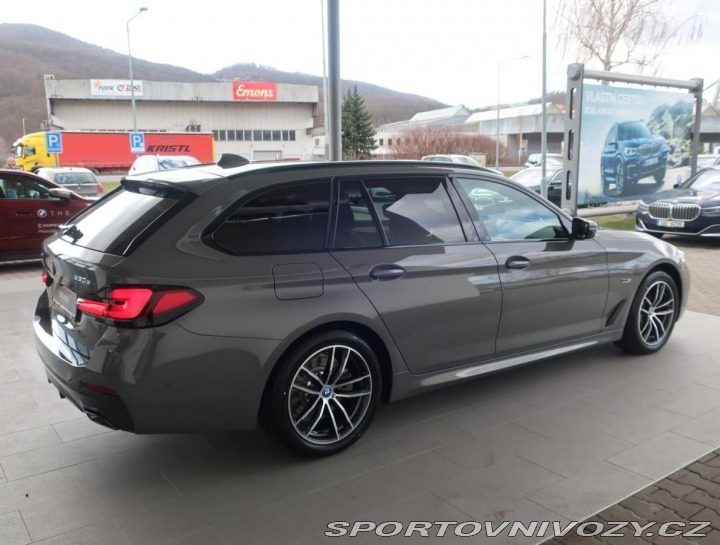 BMW 5 530e xDrive Touring M Spo 2022