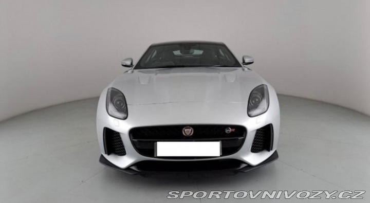 Jaguar F-Type SVR 2017