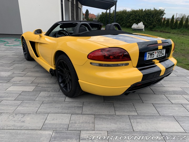 Dodge Viper  2004