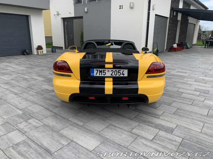 Dodge Viper  2004