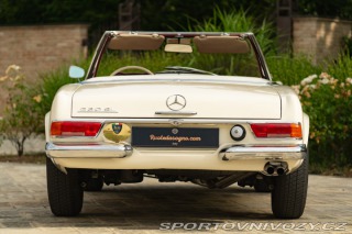 Mercedes-Benz SL 230 PAGODA 1965