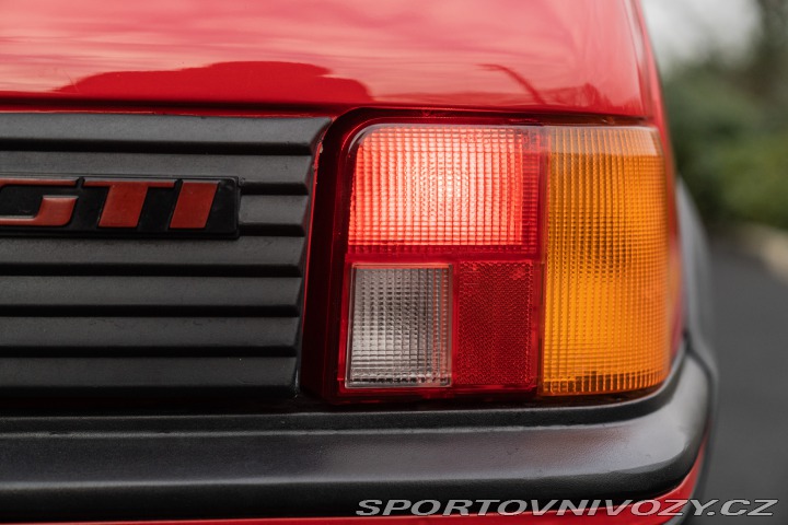 Peugeot 205 GTI 1.9 1989