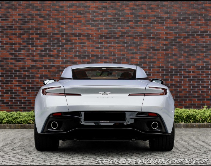 Aston Martin DB11 4.0 V8 2019