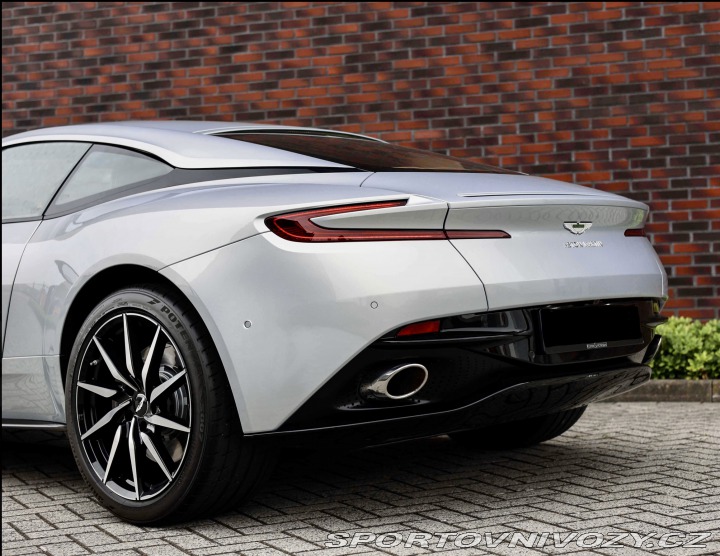 Aston Martin DB11 4.0 V8 2019