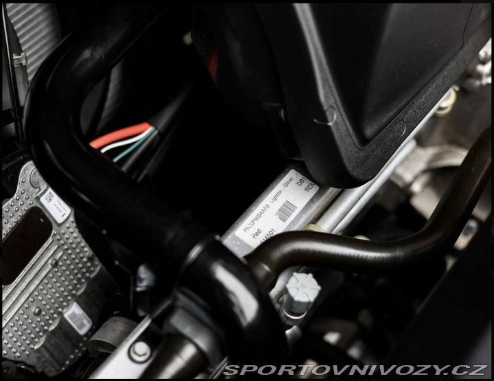 Aston Martin DB11 4.0 V8 2019
