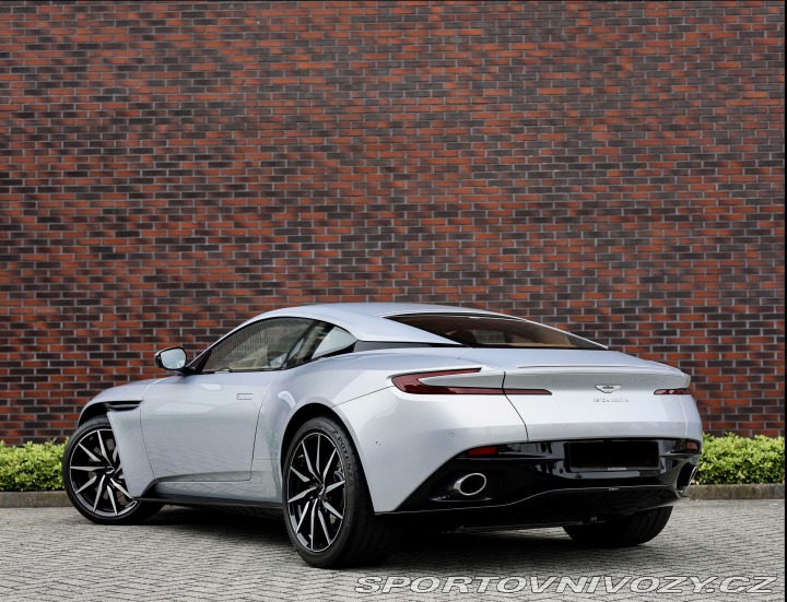Aston Martin DB11 4.0 V8 2019