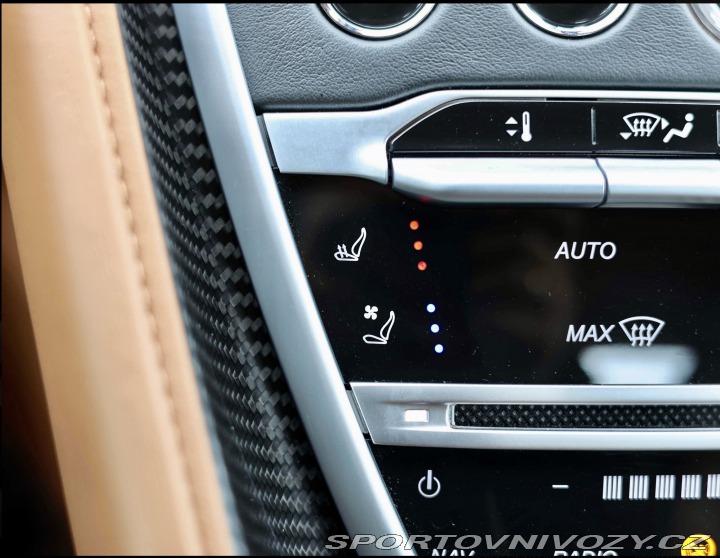 Aston Martin DB11 4.0 V8 2019